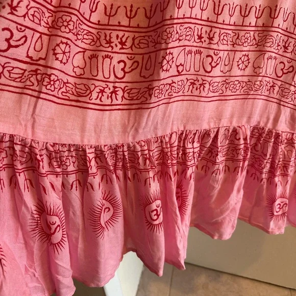 Elegant Pink Maxi Dress - Picture 3 of 8